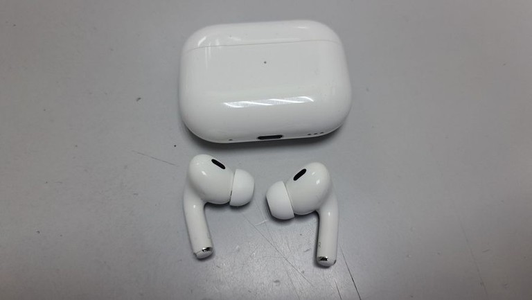 Дешиво Apple airpods pro 2nd generation with magsafe charging case usb-c с ломбарда