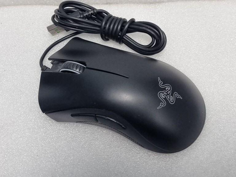 Купити Razer deathadder essential Б/У