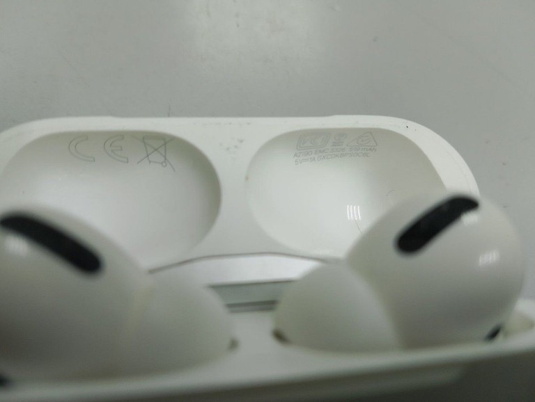 Дешево Apple AirPods Pro (MWP22) з ломбарду