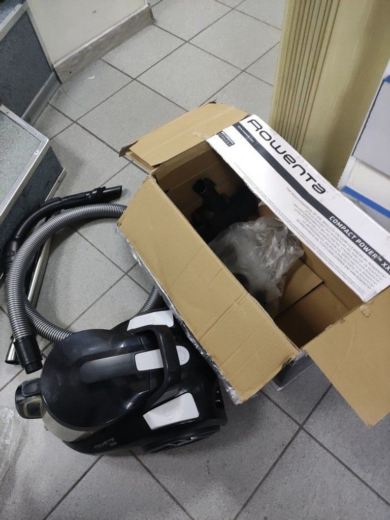 Купить Rowenta Compact Power XXL Classic + Kit RO4B25EA Б/У