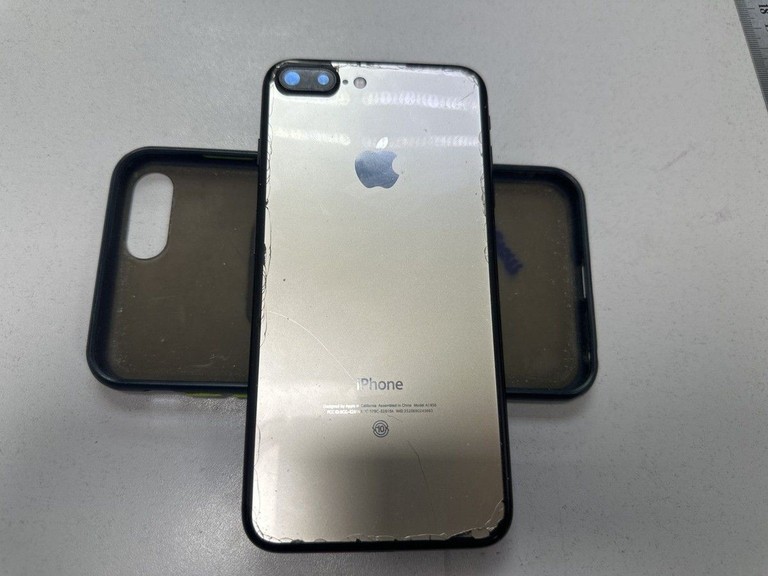 Оголошення Apple iphone 7 plus 32gb Б/У