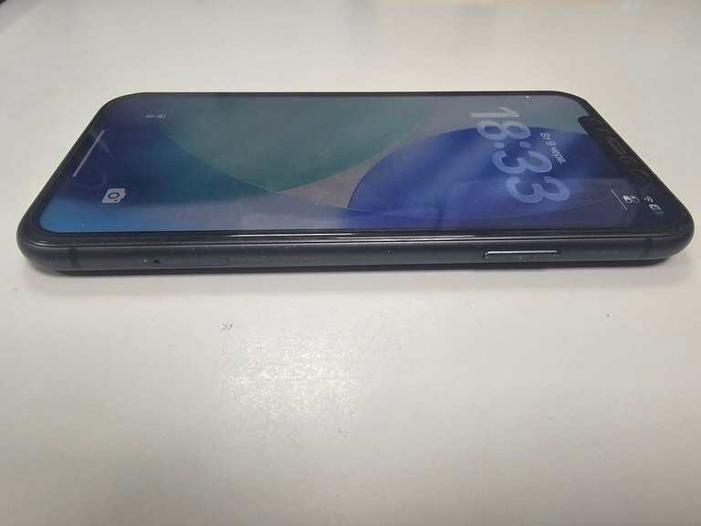 Apple iphone 11 128gb Код:01-200983235. Изображение 8