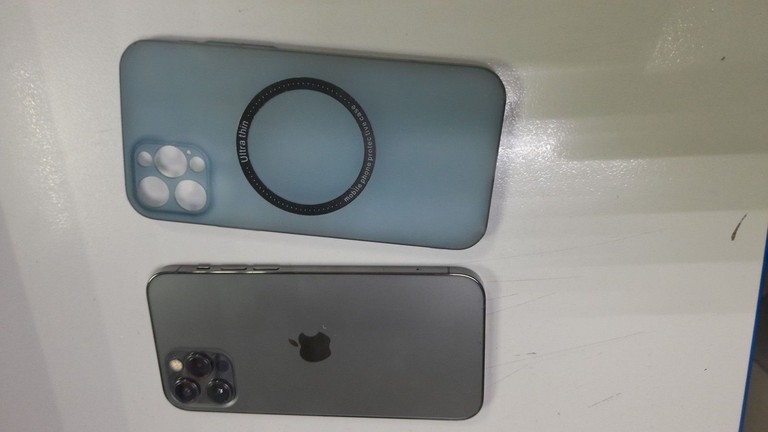 Розпродаж Apple iphone 12 pro 256gb, продавець Техноскарб