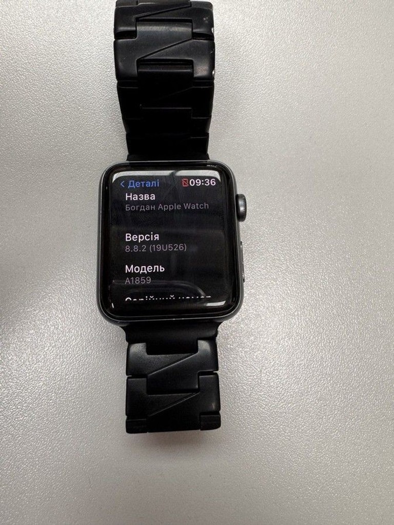 Оголошення Apple watch series 3 gps 42mm aluminium case a1859 Б/У