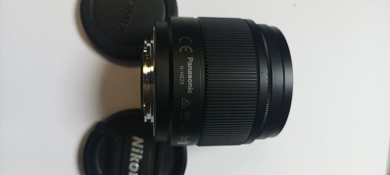 Дешево Panasonic lumix g 25 mm f/1.7 asph з ломбарду