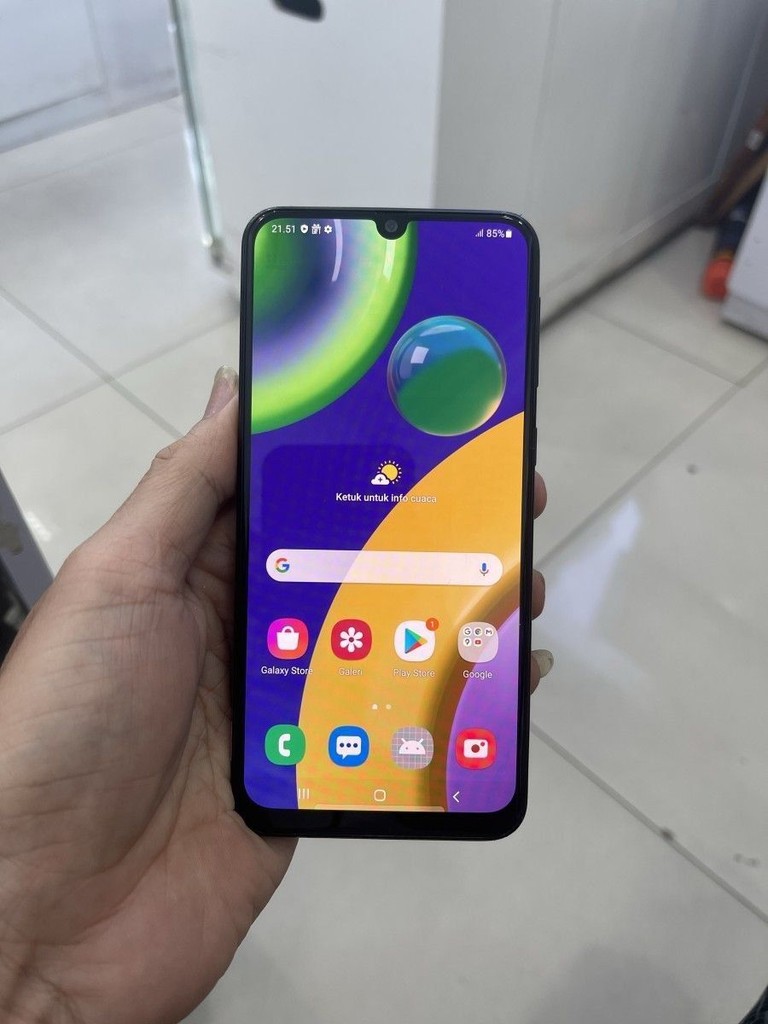 Купити Samsung Galaxy M21 4/64GB Blue (SM-M215FZBU) Б/У