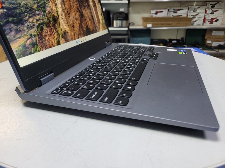 Дешево Lenovo 15/core i5-13450hx ddr5/16gb ddr5/hdd *відсутній/ssd 512 gb/geforce rtx3050 6gb з ломбарду