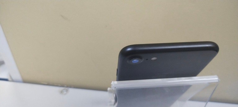 Apple iphone 7 32gb Код:01-201056195. Зображення 6