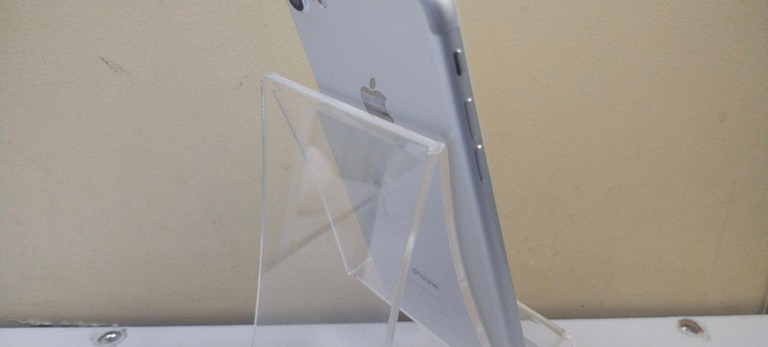 Apple iphone 7 32gb Код:01-201056192. Зображення 7