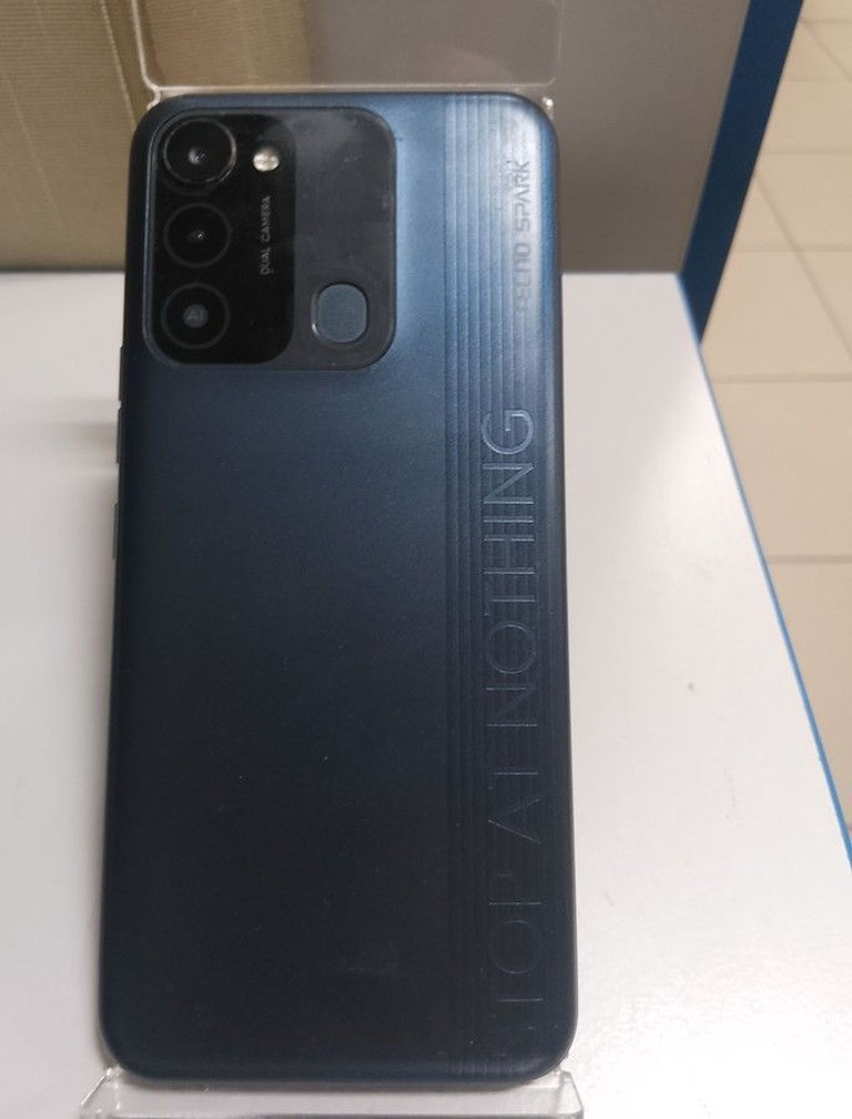 Розпродаж Tecno spark 8c kg5n 4/64gb, продавець Техноскарб