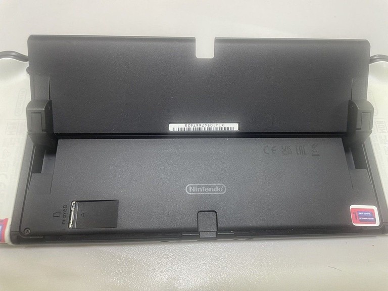 Купить Nintendo switch oled Б/У
