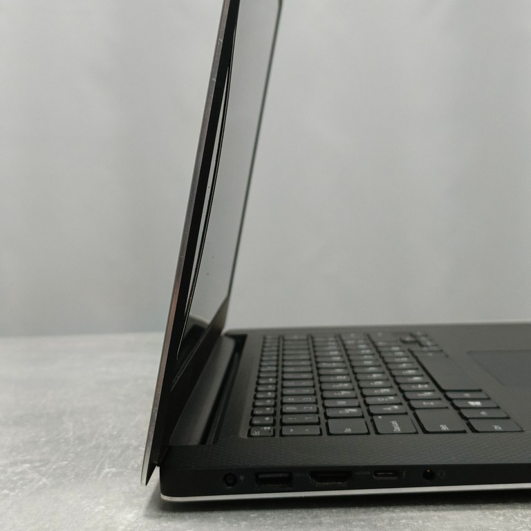 Оголошення Dell Precision 5540 i9-9880H 16gb DDR4/1Tb SSD NVMe Nvidia Quadro T2000 4ГБ IPS  Б/У