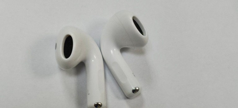 Оголошення Apple airpods 4 Б/У