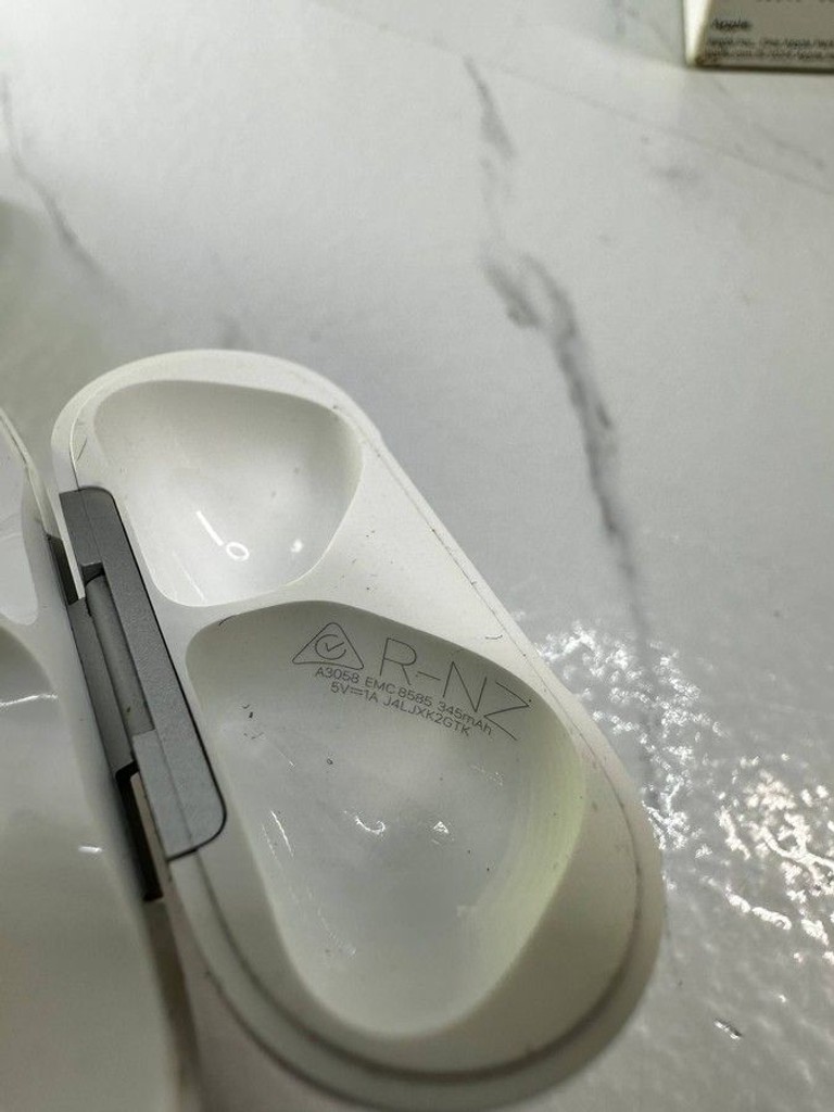 Apple airpods 4 Код:01-201116398. Изображение 7
