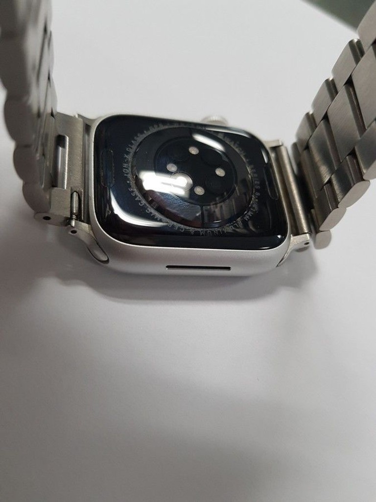 Apple watch series 8 gps + cellular 41mm aluminum case with s Код:01-201128787. Зображення 8