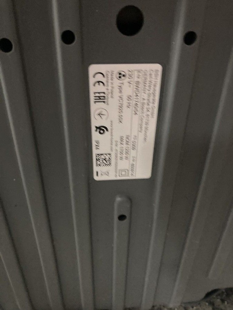 Купити Bosch Serie 4 AquaWash&Clean BWD41740 Б/У
