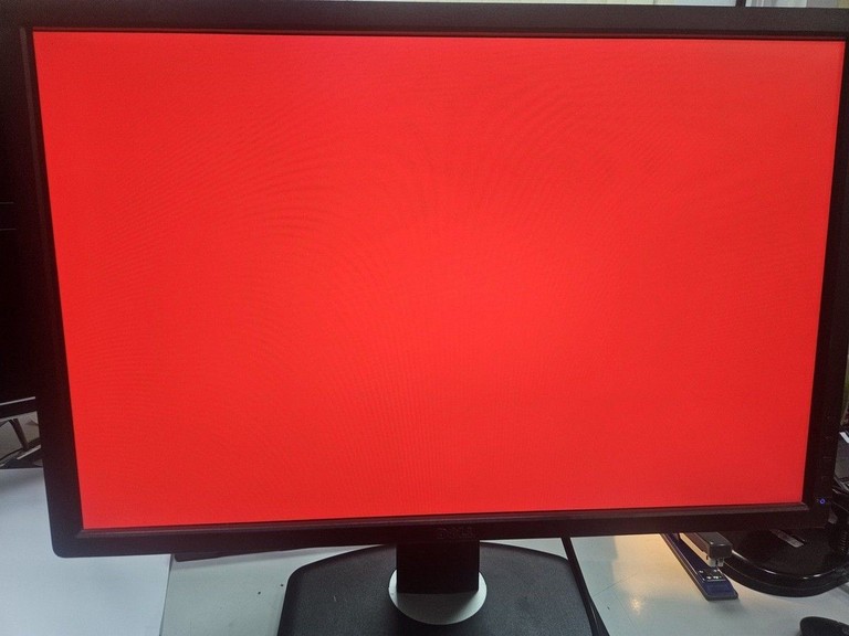 Дешиво Dell u2412m с ломбарда