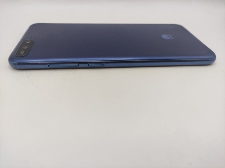 Розпродаж Huawei y6 2018 2/16gb, продавець Техноскарб