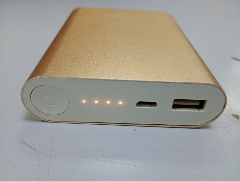 Дешево Xiaomi 10400mah з ломбарду
