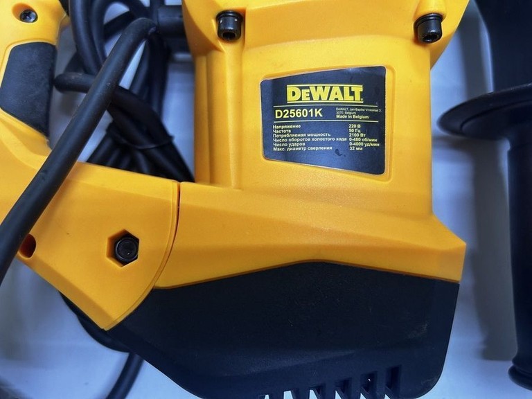 Оголошення Dewalt копія d25601k Б/У