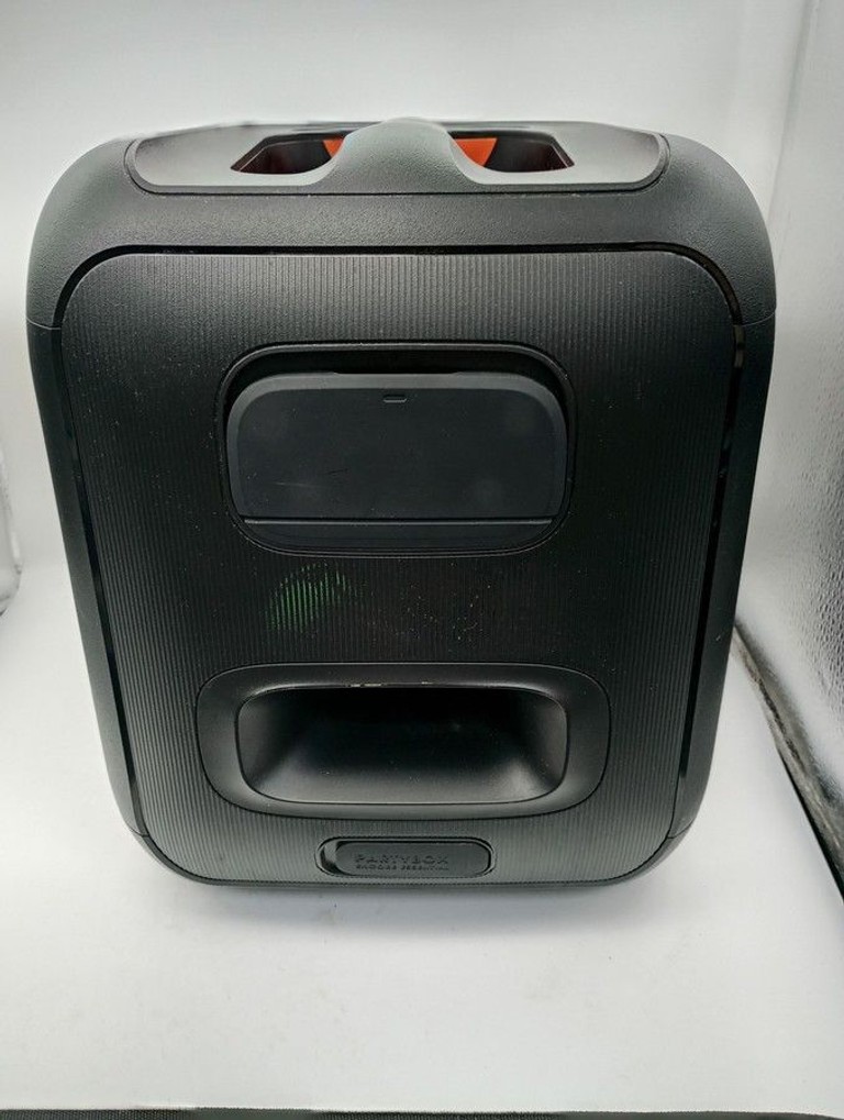 Дешиво Jbl partybox encore essential с ломбарда