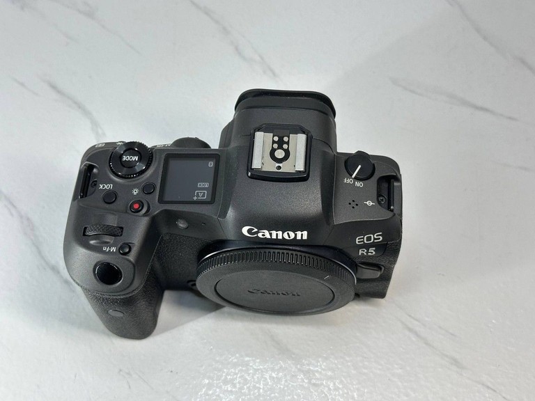 Дешиво Canon eos r5 body с ломбарда