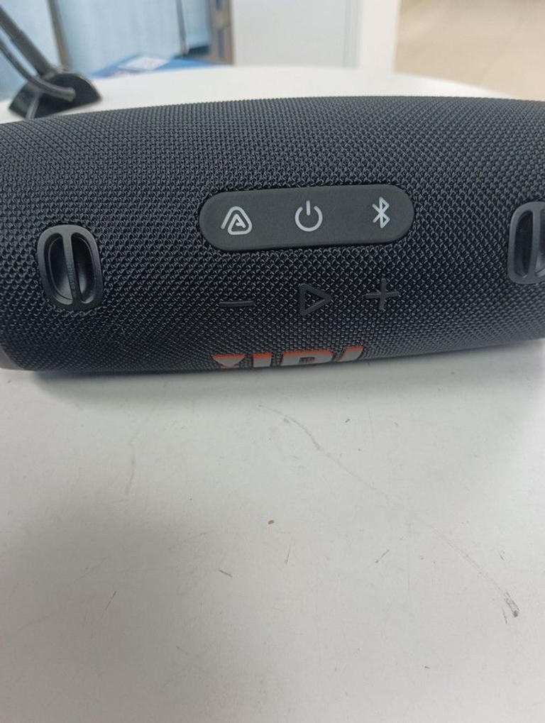 Объявление JBL Charge 6 Black Б/У