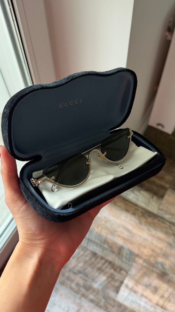 Дешево Gucci з ломбарду