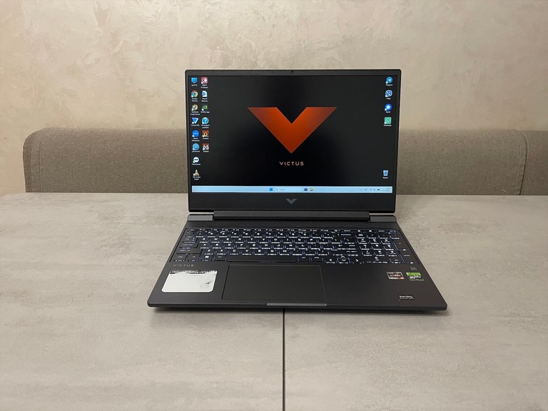Купить HP Victus 15-fb1013dx, 15.6"  Б/У