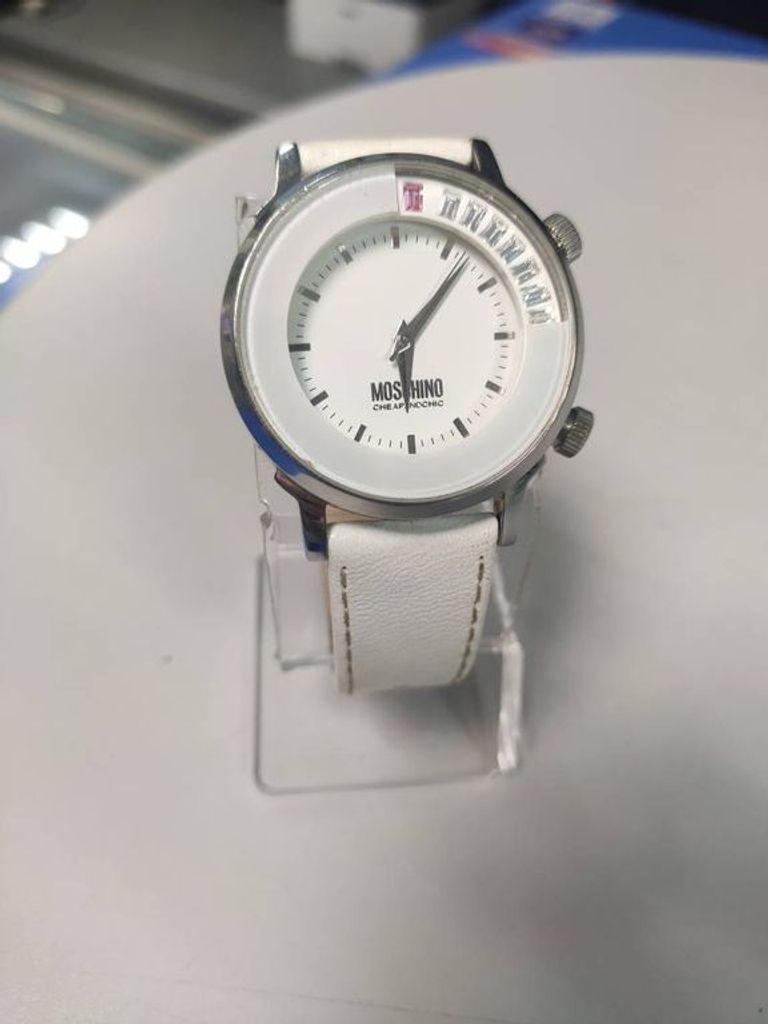 Купить Moschino MW0247 Б/У