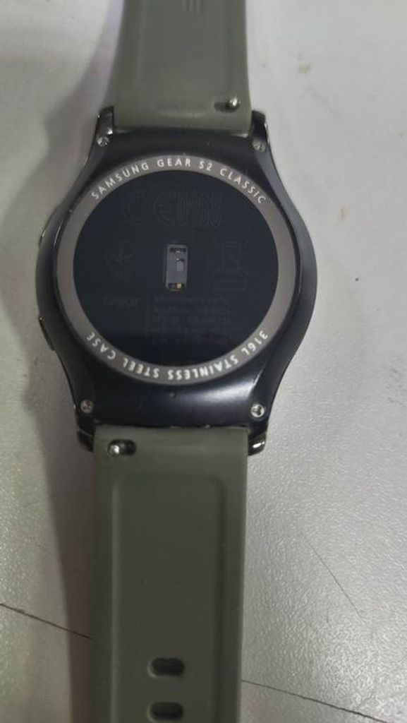 Samsung gear s2 classic (sm-r732)