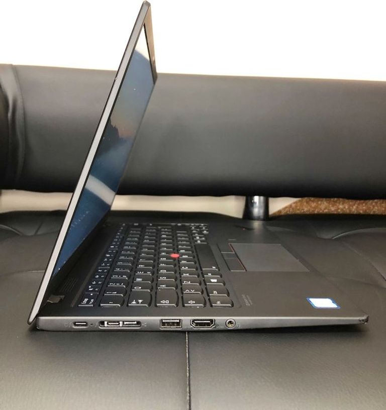 Lenovo ThinkPad X1 Carbon 7th/13.9"FHD/i7-8/16/256GB