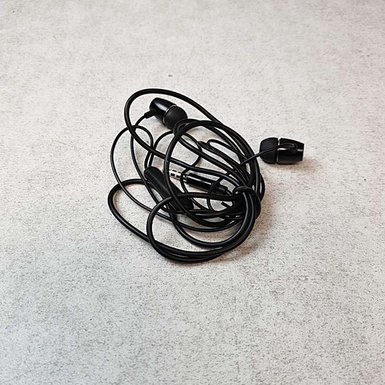 Дешиво Borofone BM57 Platinum Silver (BM57S) с ломбарда