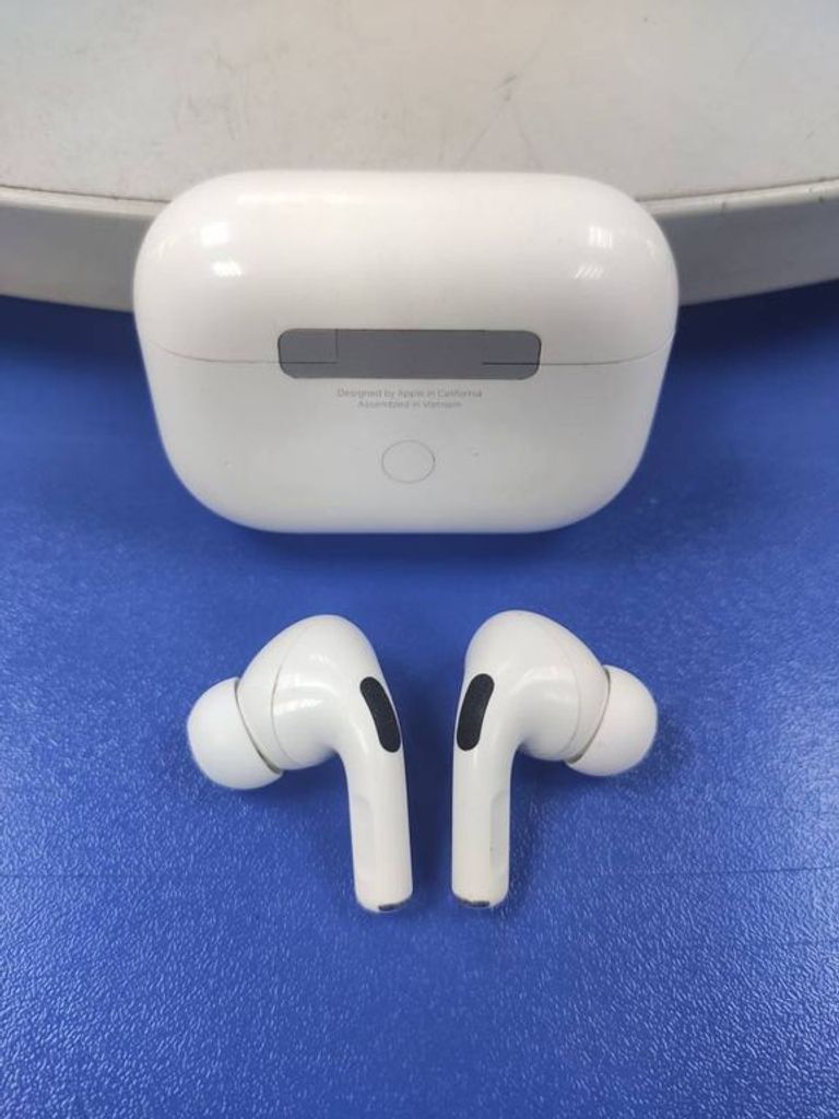 Дешево Apple airpods pro a2190,a2084+a2083 2019г з ломбарду