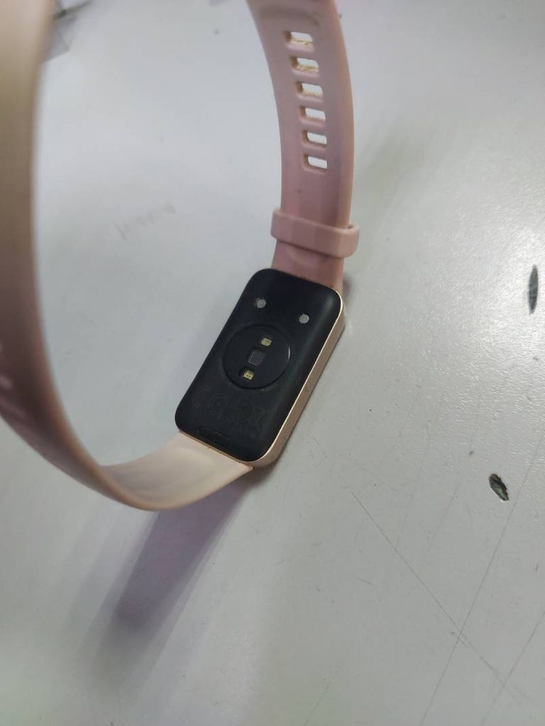 Huawei band 7