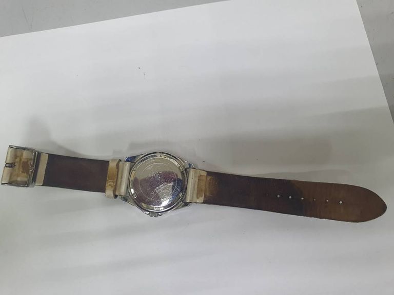 Розпродаж Guess i11528l1, продавець Техноскарб