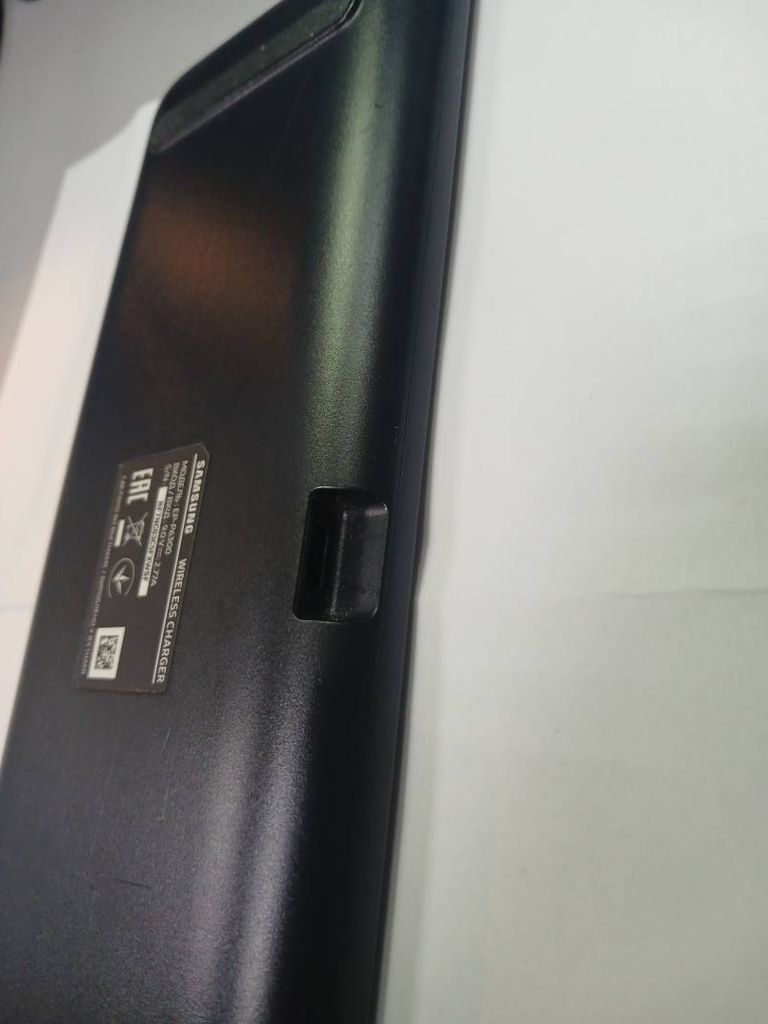 Дешево Samsung ep-p6300 з ломбарду