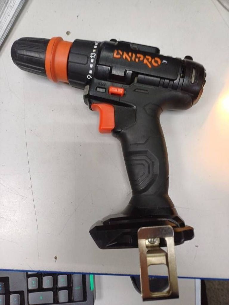 Купить Dnipro-M cd-218q 1акб 2ah зп Б/У