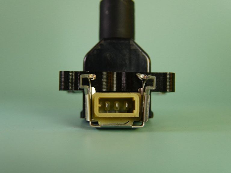 Объявление Котушка запалювання Бмв Bmw 3 (E30, E36, E46), 5 (E34, E39), 7 (E32, E38), 8 (E31), Z3 (E36) Нова. Б/У