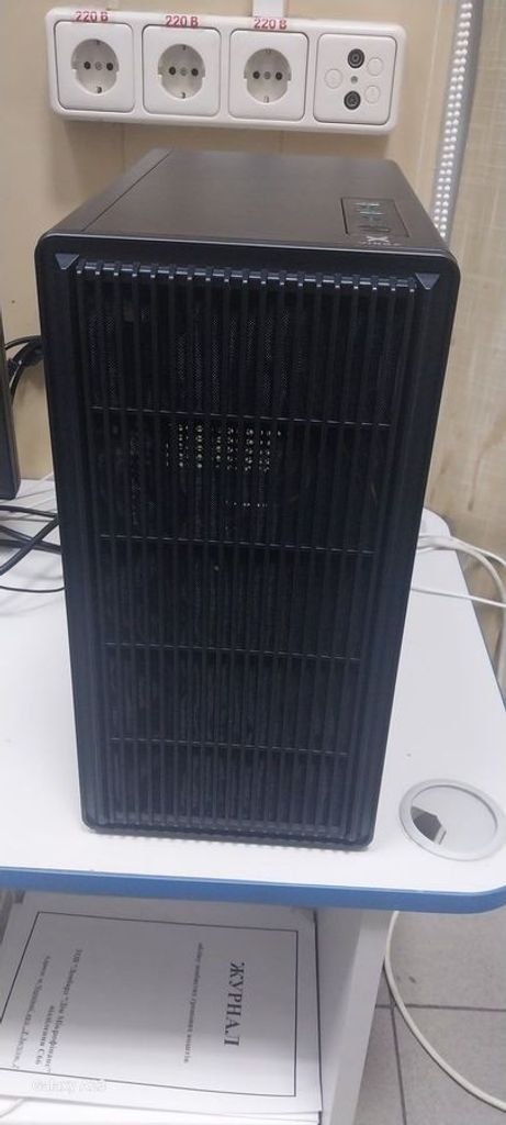 Дешево Пк intel core i3-12100/ram 16 gb/hdd відсутній/ssd 1000 gb/інтегрована з ломбарду