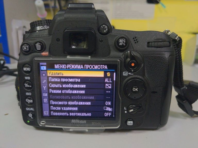 Объявление Nikon d7000 + nikkor af-s 18-105mm f/3.5-5.6g ed vr dx Б/У