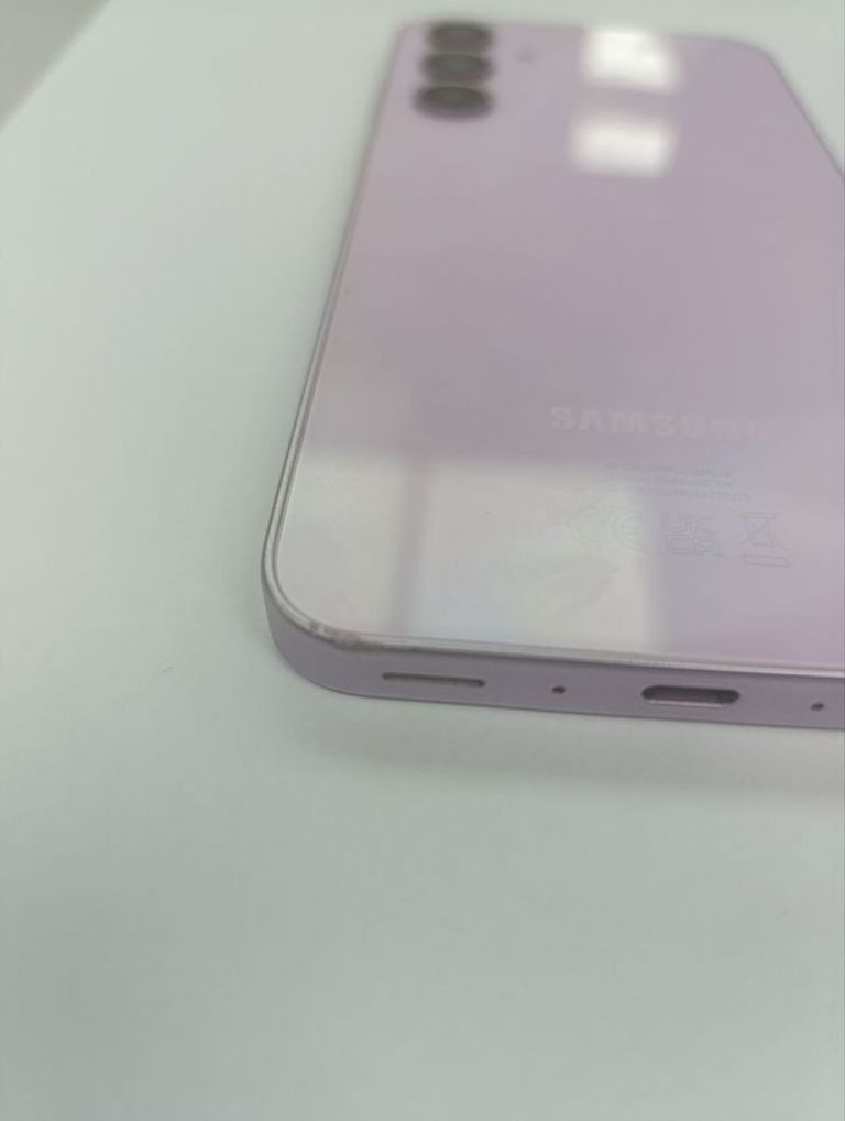 Оголошення Samsung galaxy a35 5g 8/256gb Б/У