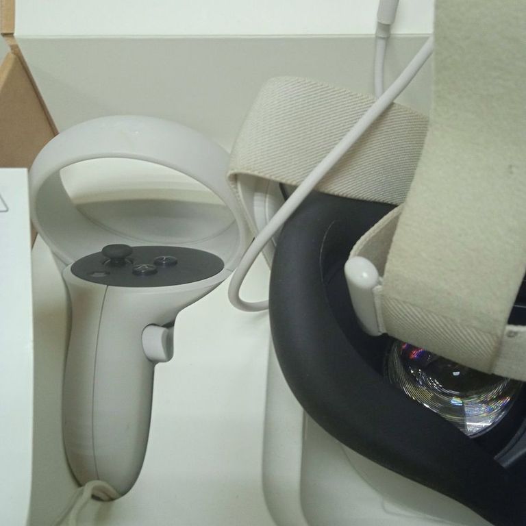 Розпродаж Oculus Quest 2 128 GB, продавець Техноскарб