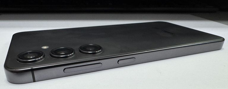 Samsung galaxy s24 8/256gb Код:01-200605542. Зображення 6