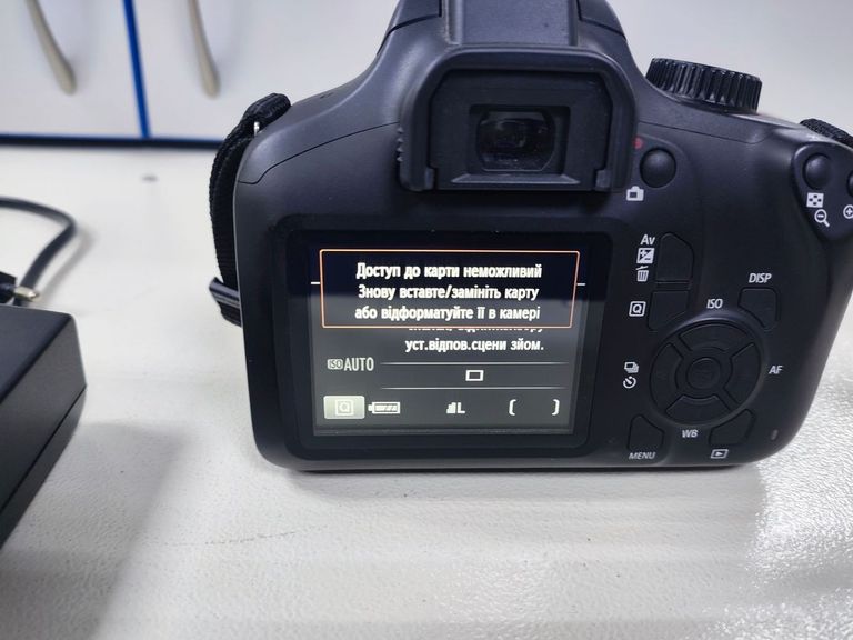 Canon eos 4000d ef-s 18-55 1:3.5-5.6 iii Код:01-200736920. Зображення 7