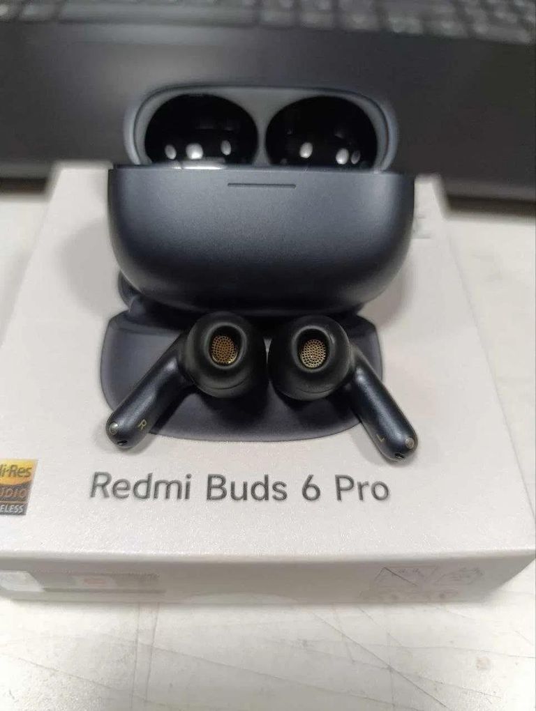 Redmi Buds 6 Pro (BHR9307GL) White, Black, Purple Код:null. Зображення 4