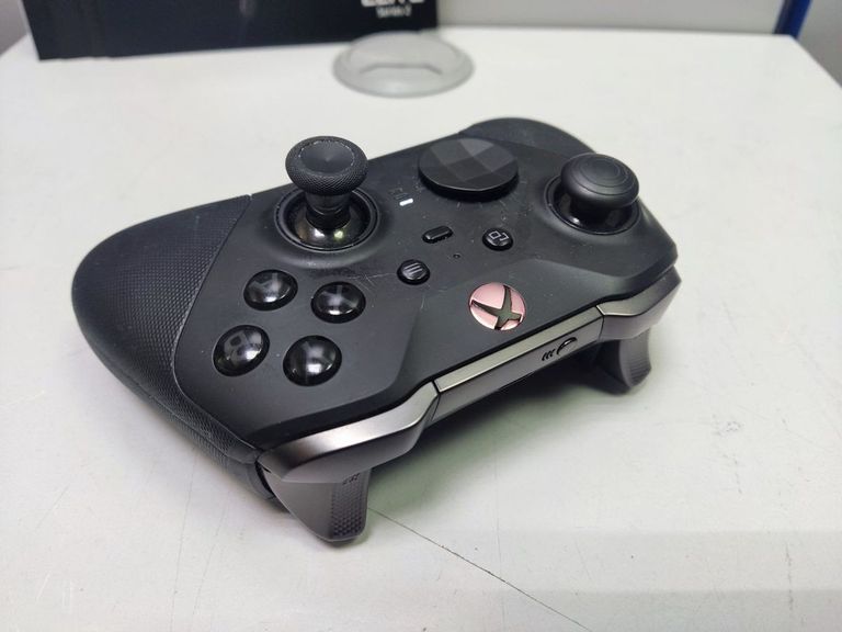 Microsoft xbox elite wireless controller series 2 Код:01-200742193. Изображение 12