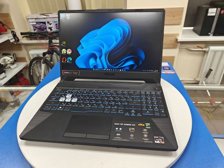 Объявление Asus 16/ryzen 7 7435hs ddr5/16gb ddr3/hdd *відсутній/ssd 500 gb/geforce rtx2050 4gb Б/У