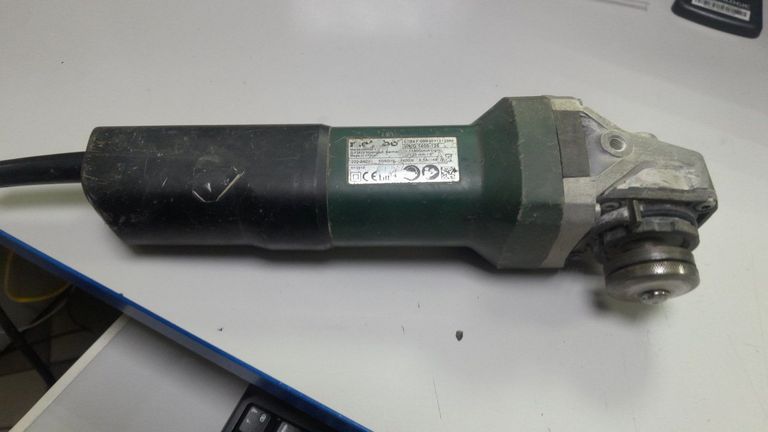 Оголошення Metabo WEQ 1400-125 (600347000) Б/У
