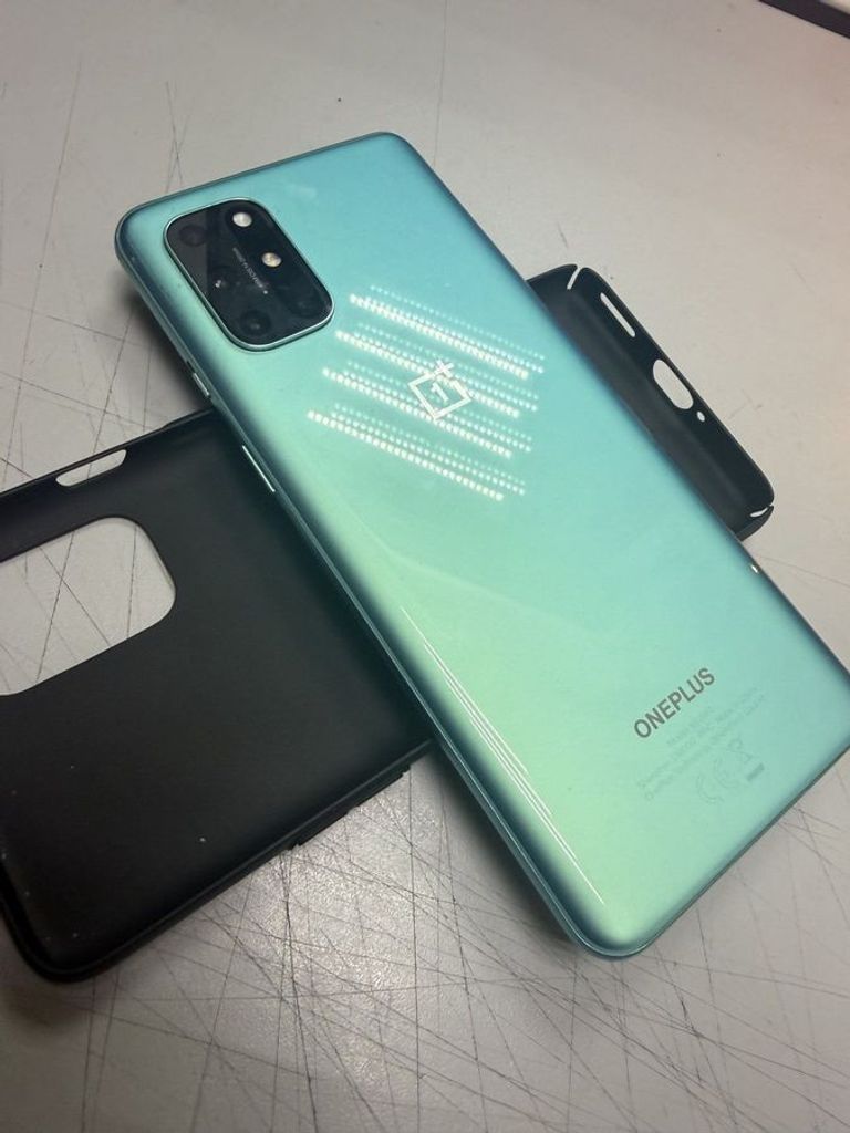 Дешево OnePlus 8T 12/256GB Cyberpunk 2077 Limited Edition з ломбарду